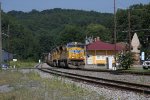 UP 4730 leads NS train 166 eastbound